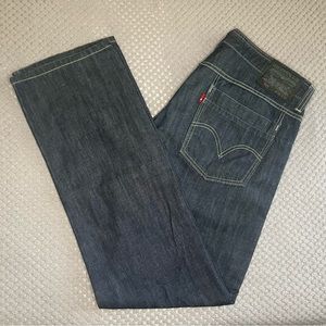 Levi's 514 Slim Straight Double Stitch Reinforced Back Pockets Medium Dark Jeans